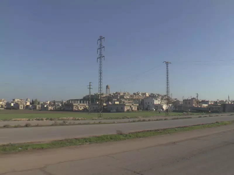 "تلبيسة" .. غارات متتالية تخلف عشرات الإصابات