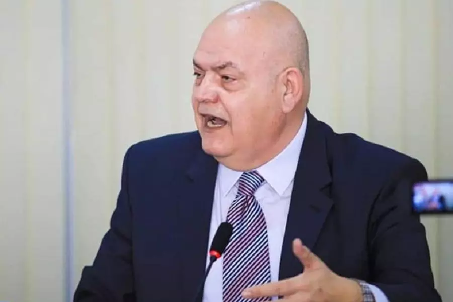 "سالم" لن ينام لتأمين المواد الأساسية ويصرح: السلعة المستوردة أرخص من المنتجة محلياً