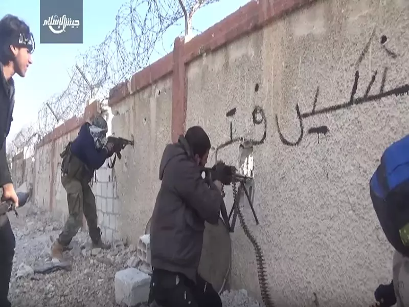 أكثر من 10 قتلى لقوات الأسد بعملية انغماسية لمقاتلي غرفة عمليات المرج وسط اشتباكات عنيفة