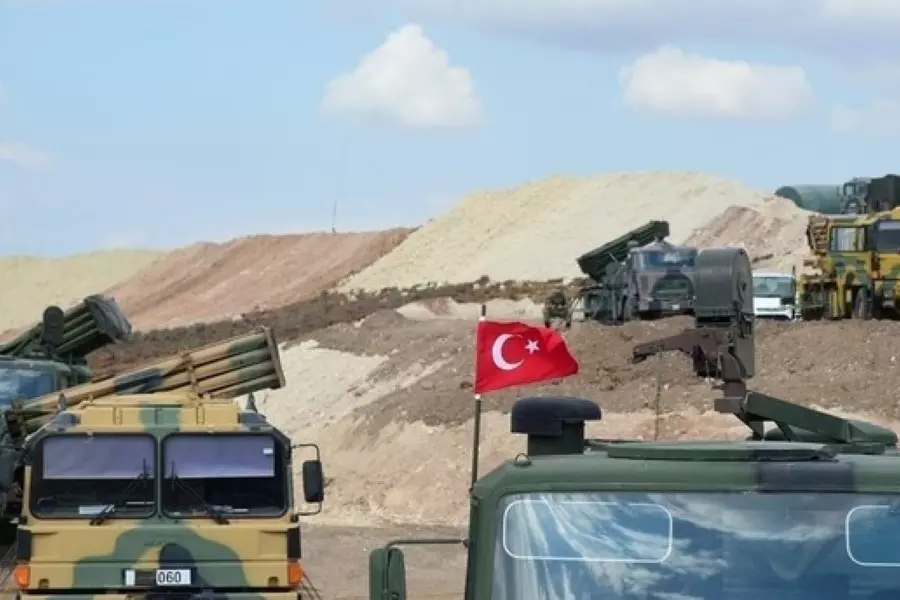 على وقع التصعيد ... روسيا تطلب من أنقرة تقليص قواعدها العسكرية بإدلب