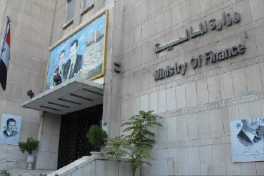 مالية النظام تحجز على أموال وشركات عدد من رجال الأعمال