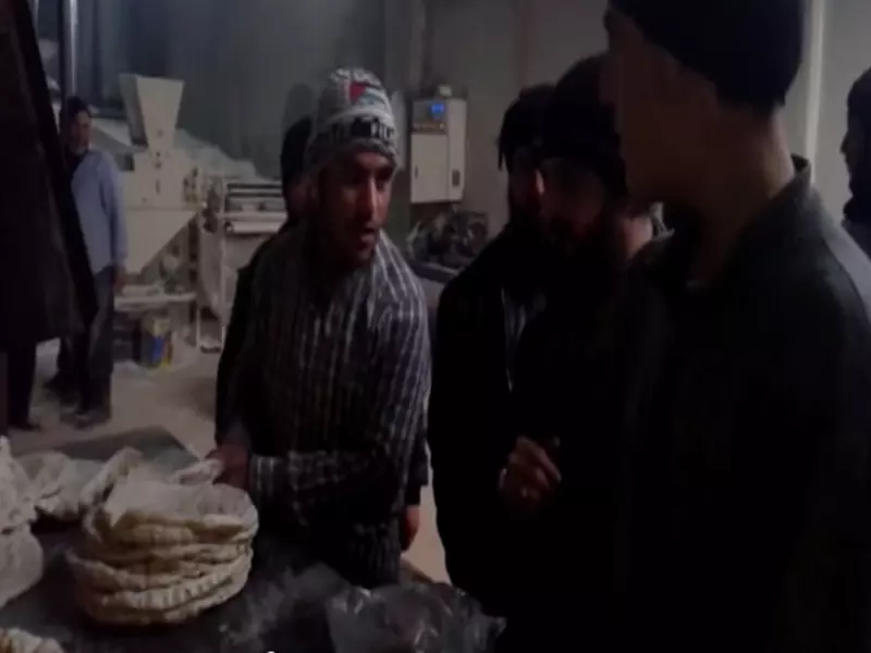 أفران الصقور للشعب ...... هل تتغير سياسة صقور الشام في جبل الزاوية ؟