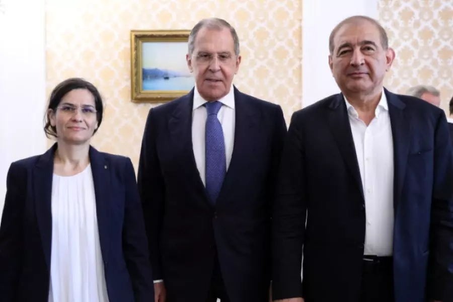 وفد من "مسد" يصل موسكو لإجراء مباحثات حول الوضع المتوتر شمال شرق سوريا