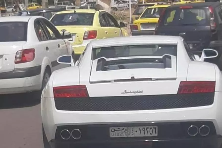 استبعاد بعض السيارات من "الدعم" يرفد خزينة النظام بـ 346 مليار وموالون يسألون عن السيارات الفارهة