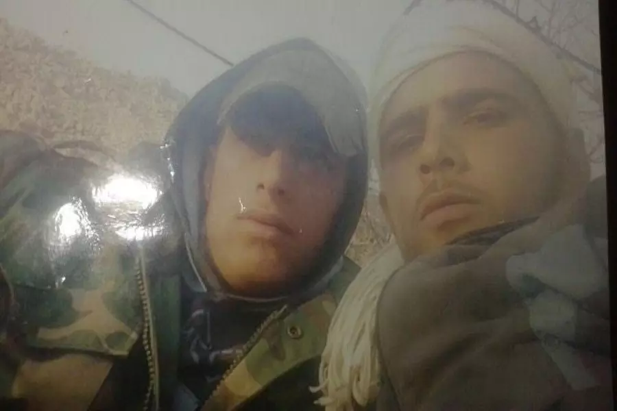 والتفاوض بشكل شخصي فقط ... ميليشيا حزب الله الإرهابي تحتجز جثامين شهداء من الزبداني