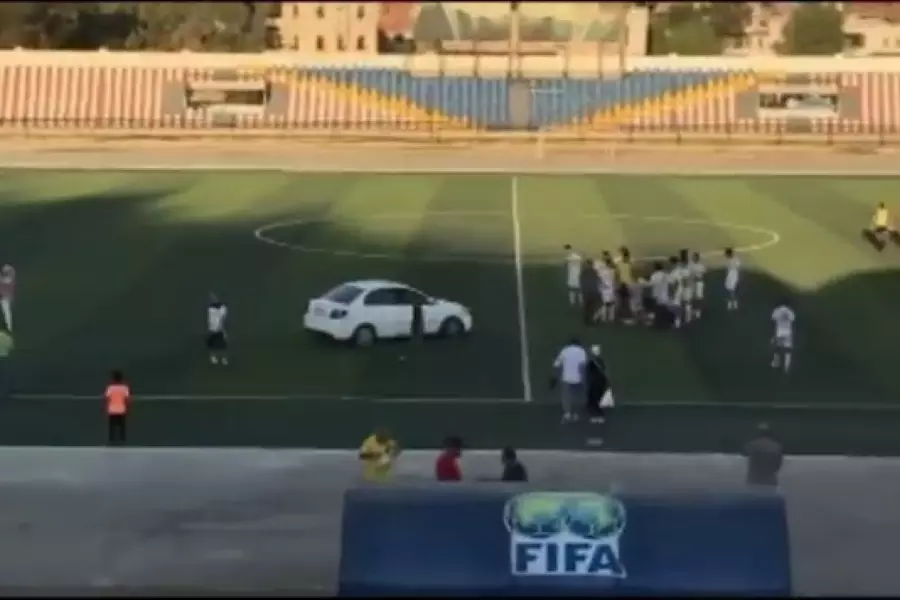 بعد "السيرفيس" .. "تاكسي" لنقل مصاب في الدوري السوري