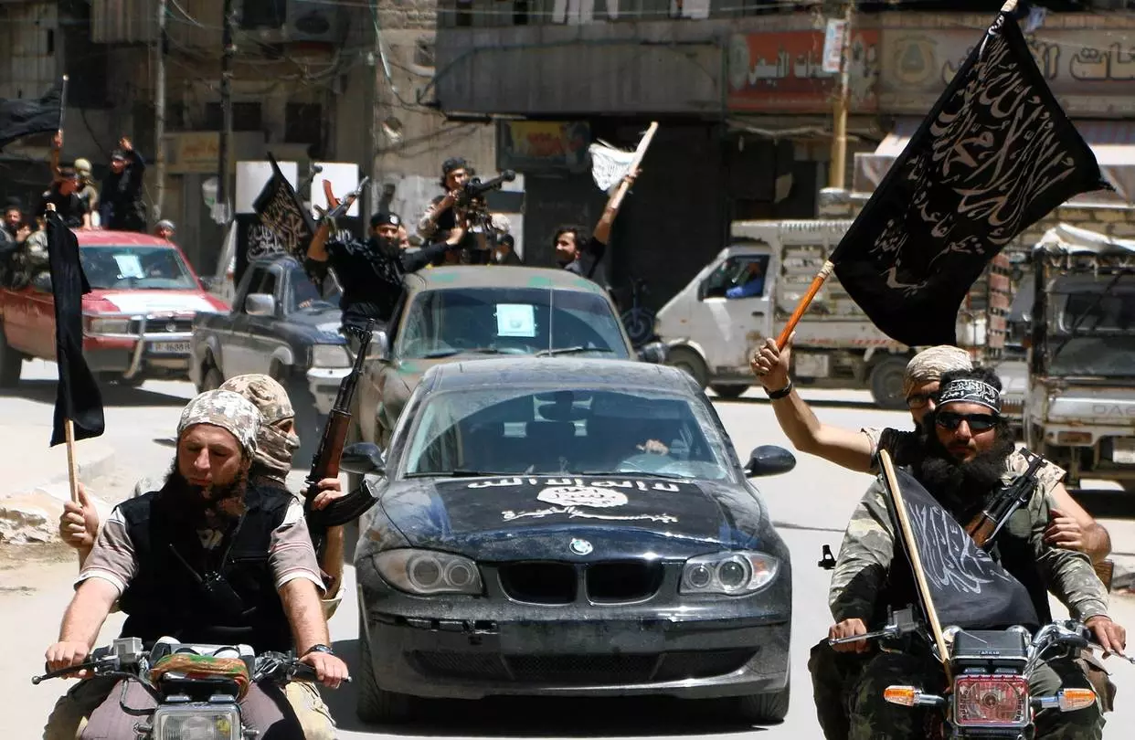 الفرقة ١٣ "صديق" .. فلنهلل و نحضر "القربان" القادم على مذبح "نصرة الدين"