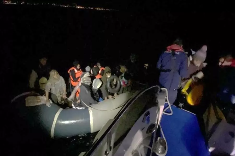 السلطات التركية تنقذ 92 مهاجرا قبالة سواحل "إزمير"