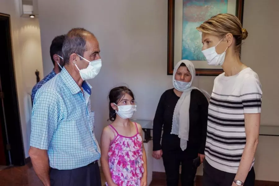 "سيدة الجحيم" صدمت من جريمة واحدة .. وجيش زوجها نفذ ملايين الجرائم ..!!