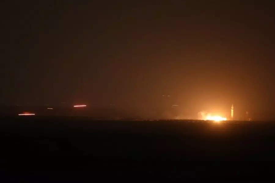 قصف إسرائيلي يطال مواقع إيرانية بريف دمشق .. ومصادر تكشف الأهداف