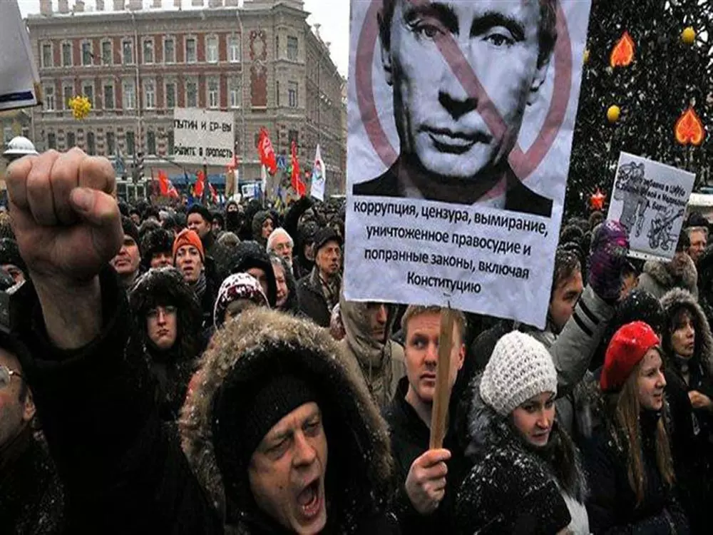 التايمز البريطانية: استياء شعبي واسع في روسيا بعد مقتل الطيارين في حادثة "أيل 20" في سوريا