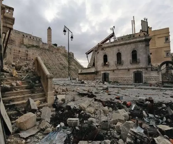 صحيفة فرنسية ... الخطّة العسكرية لنظام الأسد تعتمد على تطويق محافظة حلب ومحاصرتها