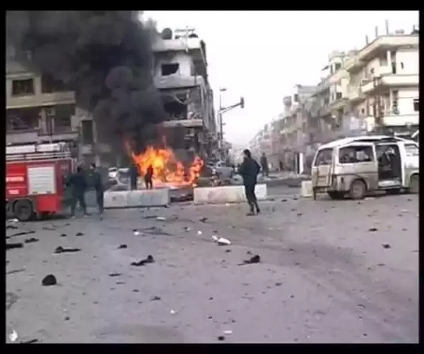 عشرات القتلى والجرحى بانفجارين في حي الزهراء