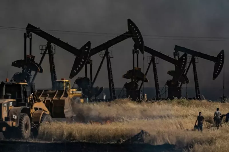 طهران تدين توقيع شركة أمريكية اتفاقًا حول الثروات النفطية مع "قسد" بسوريا