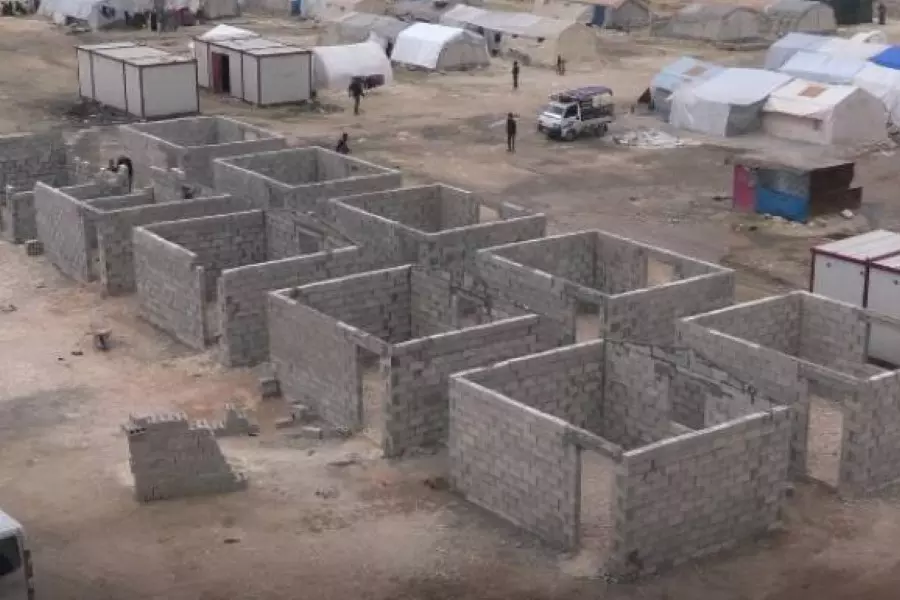 مسؤول في الإغاثة التركية في سوريا يتحدث عن بناء 120 مأوى للنازحين شمالي إدلب