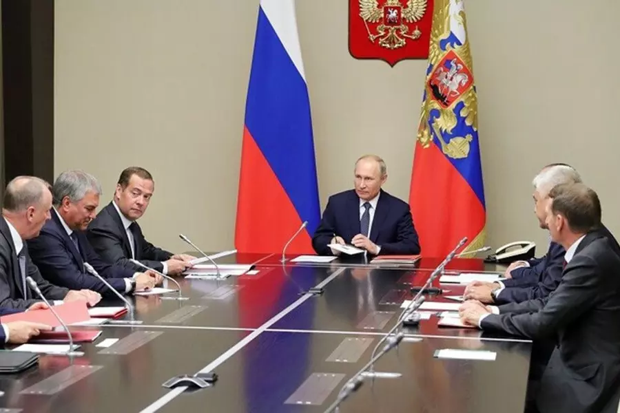 بوتين يبحث مع مجلس الأمن الفدرالي تطورات الوضع في سوريا وليبيا