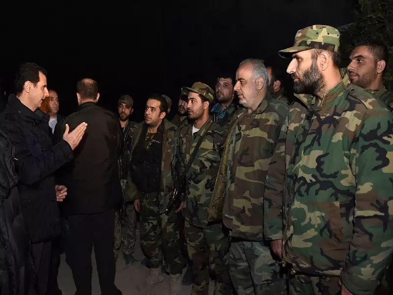 في قانون "الأسد" .. الشهيد هو : "من الجيش و من يعمل بأمرته فقط "