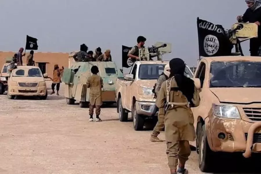 وسط غارات جوية .. "داعش" تستهدف ميليشيات إيران في البادية السورية