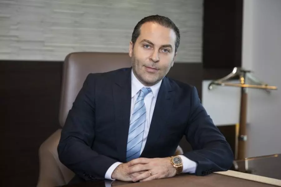 أيادي "سامر فوز" الخفية ... الكشف عن شركات لبنانية تُهرب النفط الإيراني لسوريا