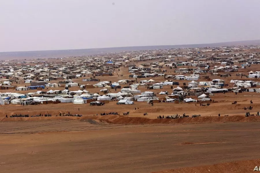 فعاليات مدنية تعلن تشكيل "جسم مدني" لخدمة قاطني مخيم الركبان