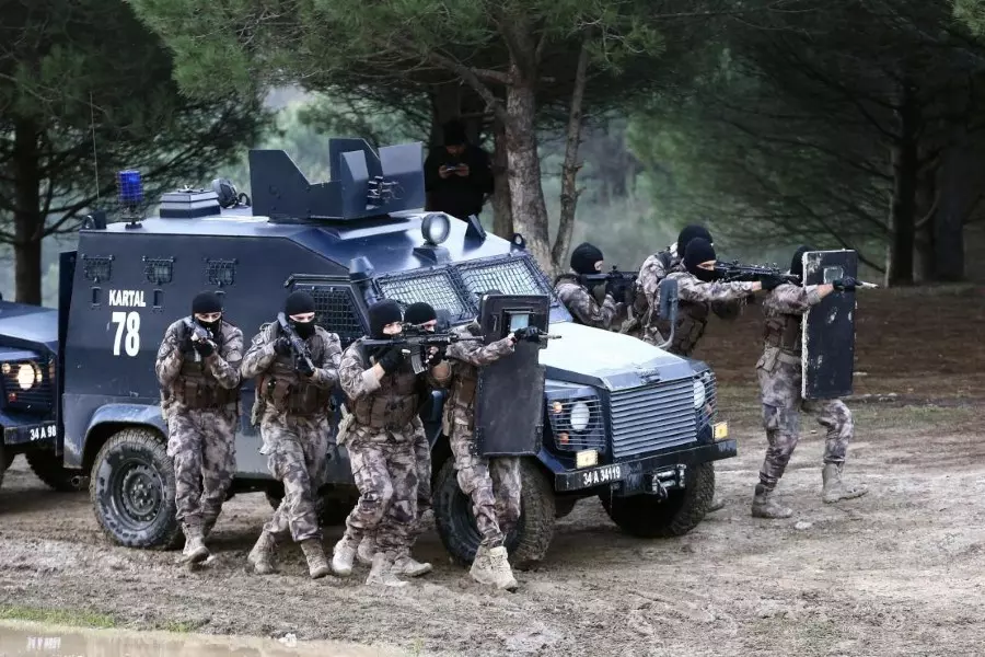 في خمس سنوات… الشرطة التركية دربت آلاف من قوات المعارضة السورية