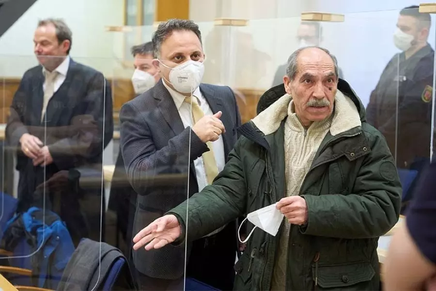 مجلة بريطانية : الأسد ارتكب الفظائع ومحاكمة "رسلان" تُغط "زاوية صغيرة" من الانتهاكات