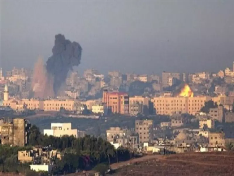 النار مستمرة على "الوعر" .. و عشرة براميل متفجرة على " الحولة "