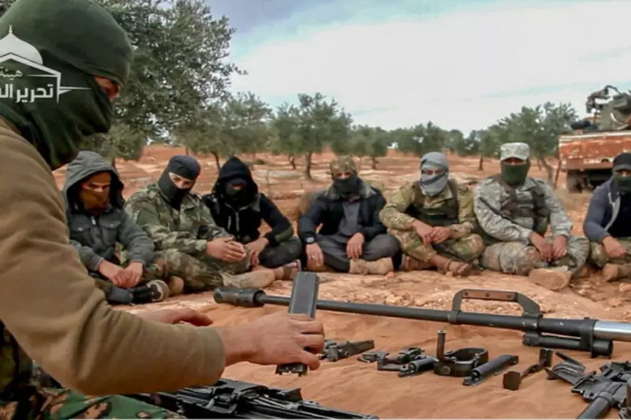 متحدث عسكري لـ "تحرير الشام": عمليات القنص "آتت أُكُلَها وحققت نتائج مبهرة"