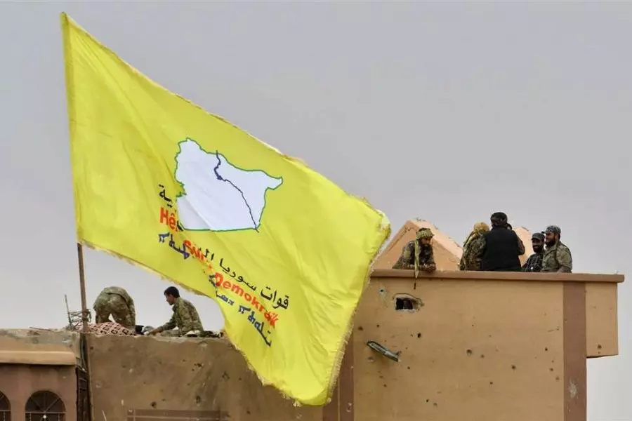 "الإدارة الذاتية" تنفي منح النظام مهلة للخروج من المربع الأمني بمدينة الحسكة