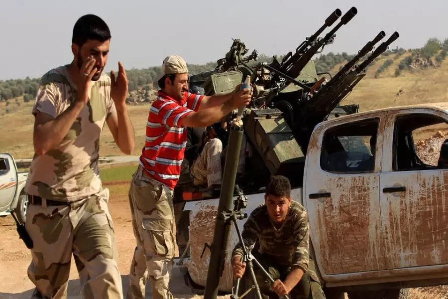 مسلحو العشائر العربية يطردون "قسد" من خمسة مقرات بريف ديرالزور