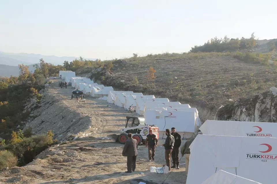 تركيا استقبلت أكثر من ٣٠٠٠ تركماني خلال ثلاثة أيام و تتوقع المزيد في الأيام المقبلة