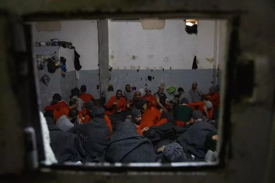 "السل" يضرب أكبر معتقلات "ب ي د" المخصصة لأسرى "داعش" بالحسكة