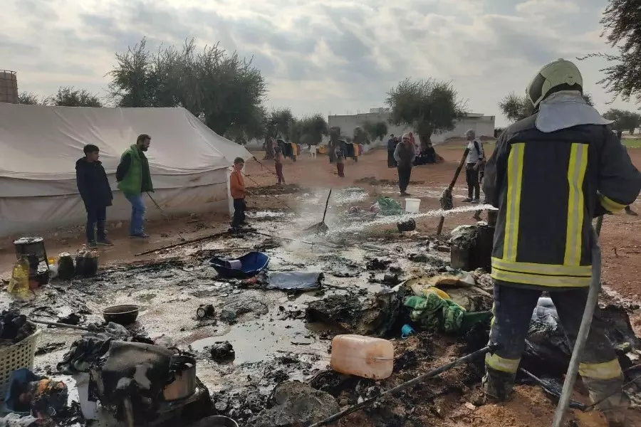 منسقو الاستجابة: أكثر من 35 حريقاً ضمن المخيمات والمنازل السكنية بأقل من شهر شمالي سوريا