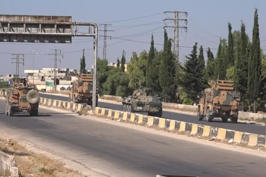 قوات روسية تركية تسير أول دورية كاملة على طريق "أم 4" بين سراقب وعين الحور