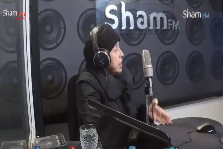 عضو بـ "مجلس التصفيق": ارتفاع الدولار وهمي ... ومسؤولة بارزة تُقِرّ "حكومتنا عاجزة"