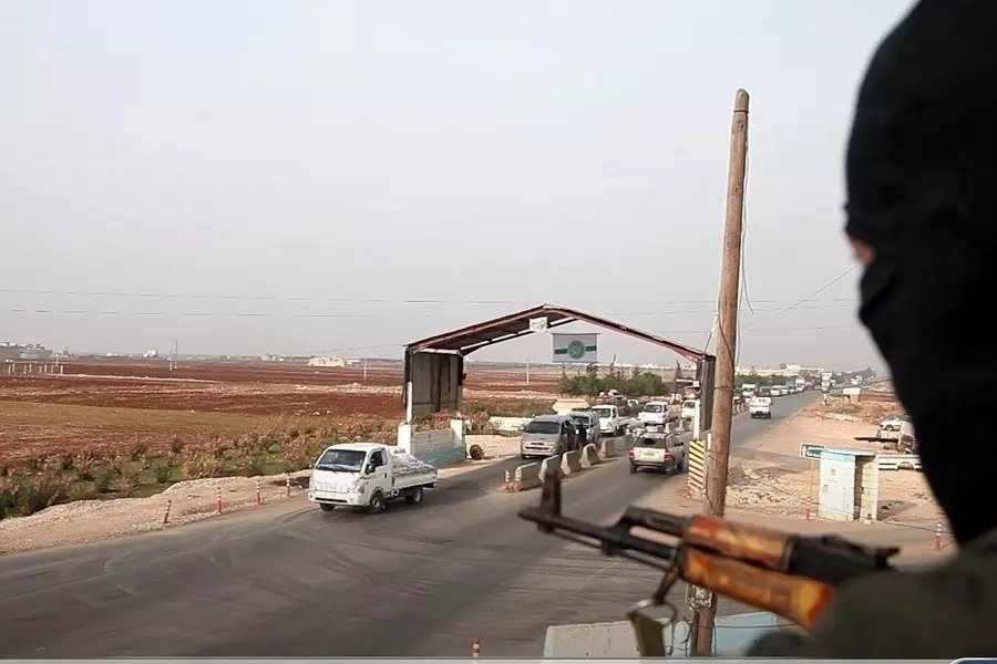 بالدولار .. "معابر الجو.لاني" تفرض ضريبة جديدة .. ما علاقة تحديد سعر الخبز ..؟