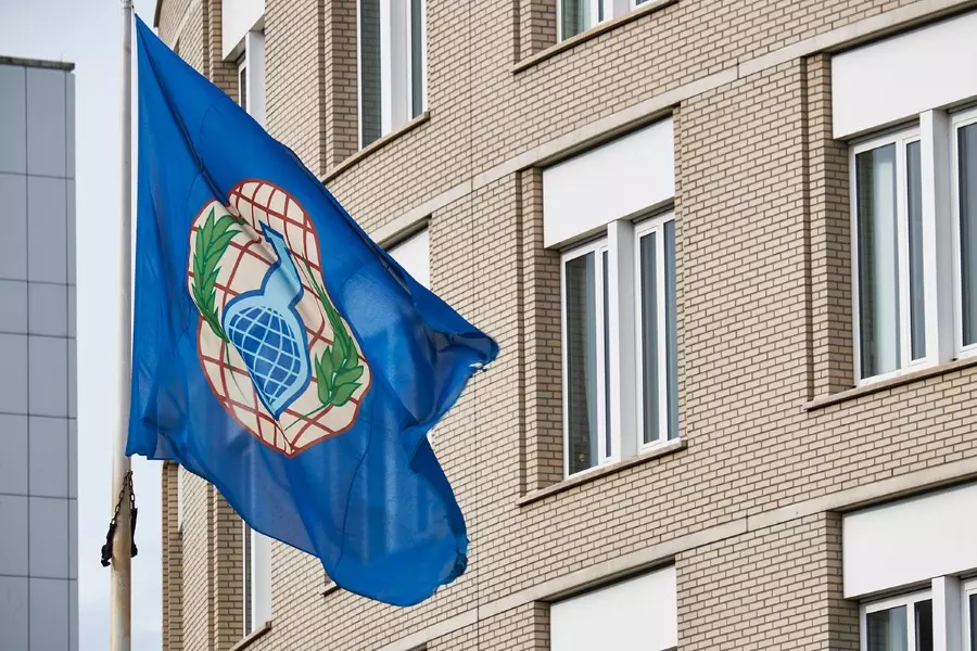 حقوقي يوضح لـ "شام" تفاصيل قرار المجلس التنفيذي لمنظمة حظر الاسلحة الكيميائية