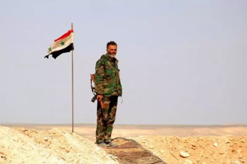 حكومة النظام تحصر "وظائف الدولة" بالمسرحين من الخدمة الإجبارية