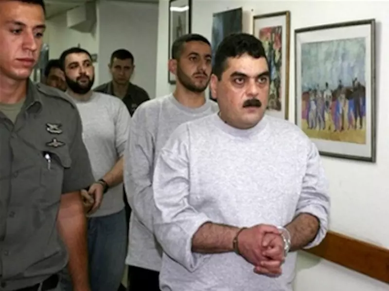 عن سمير القنطار