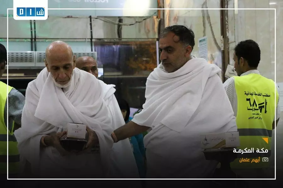 حجاج بيت الله الحرام يبدؤون أول مناسك الحج في يوم التروية بمشعر منى