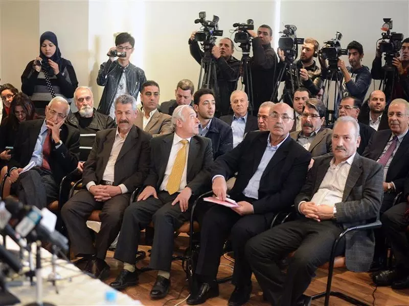 المعارضة تنهي ورقة التفاهم .. وعبد العظيم يحدد شروط جلوسه مع وفد الأسد