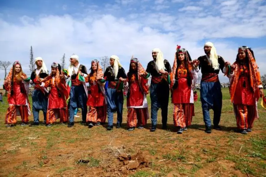 رأب الصدع بين العرب والكرد