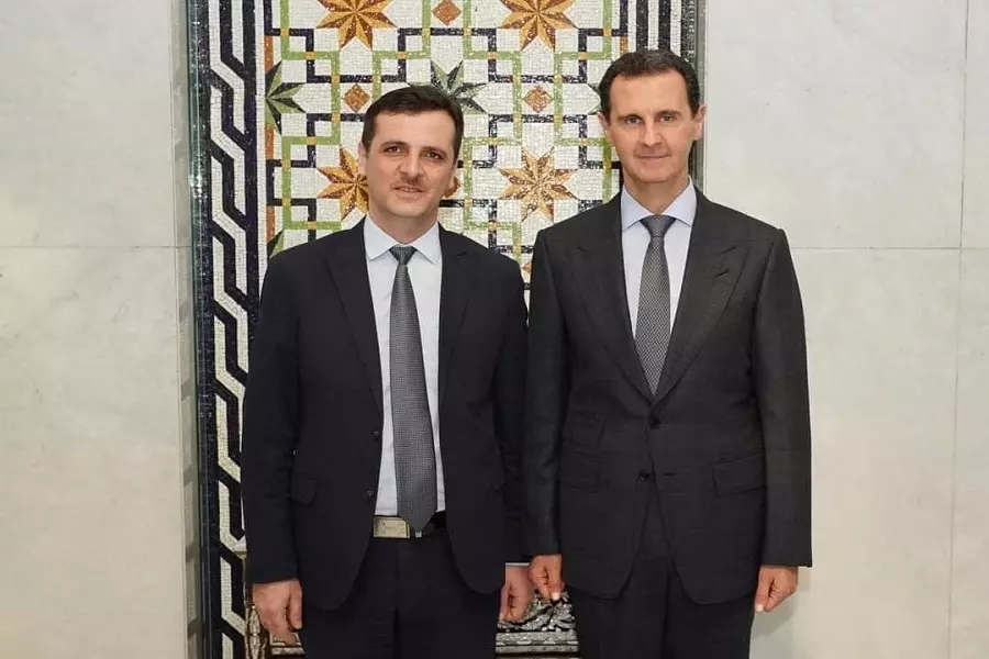 "وصف اللاجئين بالمرتزقة" .. إقالة "مضر إبراهيم" من منصب إدارة "الإخبارية السورية"