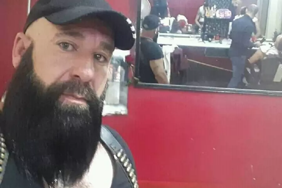 عمل مع عدة جهات أمنية .. مصرع قيادي بارز إثر انفجار عبوة ناسفة في السويداء