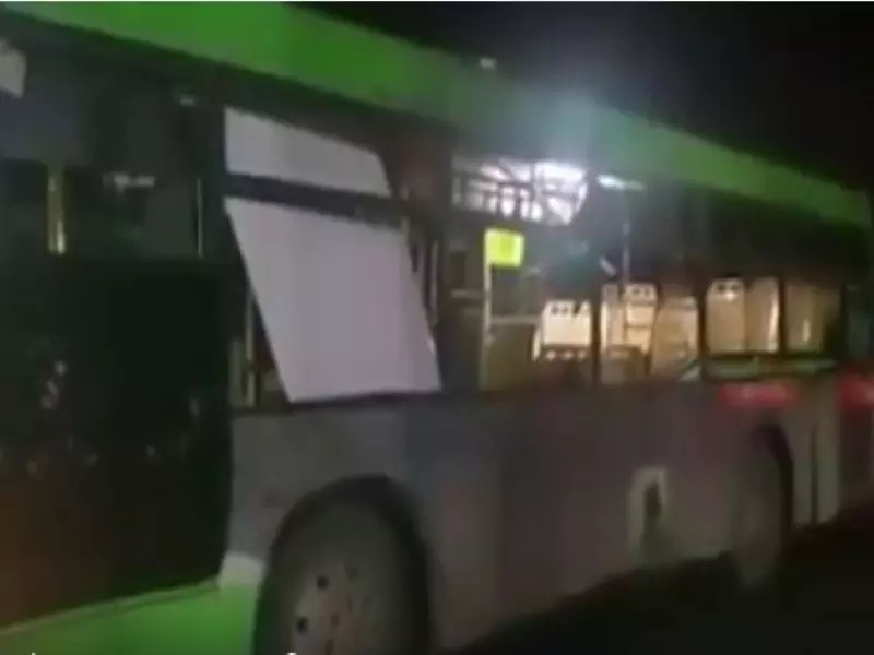 سقوط 4 قتلى وأكثر من 10 جرحى بتفجير حافلة لكتيبة المغاوير النسائية بدمشق