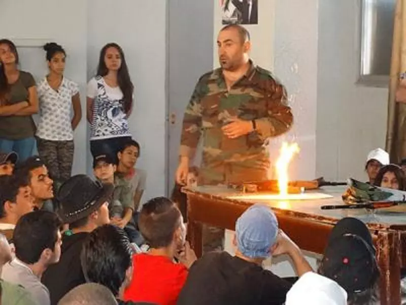 محامي الأسد الأول: تجنيد و سرقة الأطفال فقط في مناطق " العصابات الإرهابية المسلحة"!!؟؟