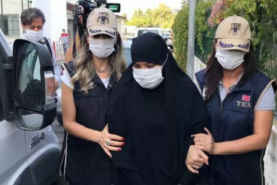 بحوزتها هوية سورية مزورة .. توقيف تونسية منتمية لداعش في تركيا