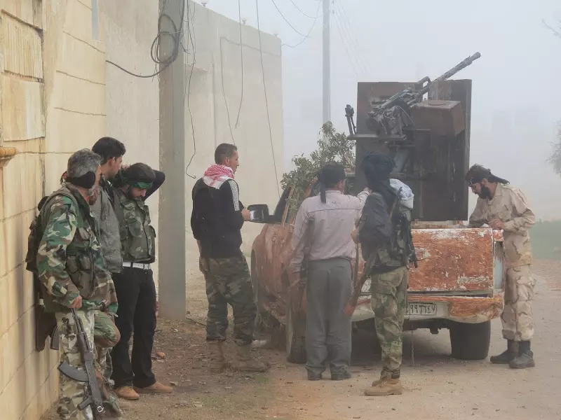 دار القضاء في حريتان تعلق عملها وتطالب بالدفاع عن ريف حلب الشمالي ... ومصير كارثي ينتظر مئات آلاف النازحين