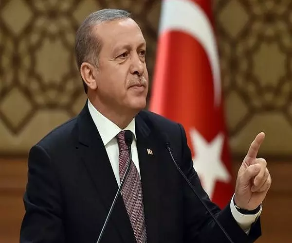 أردوغان ... مخاطبا الولايات المتحدة الأمريكية هل أنتم معنا أم مع الإرهابيين
