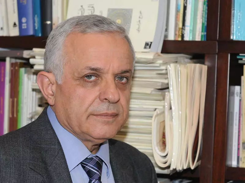 السفارة في العمارة.. إيران والحزب ومستقبل سوريا